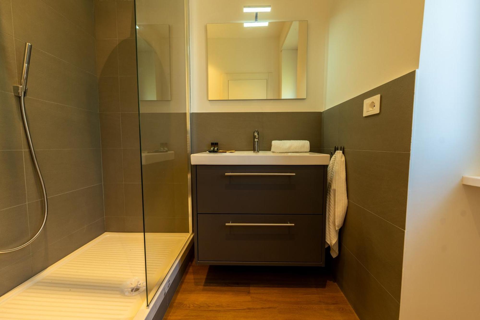 Gasthof Near Vatican, Irnerio 47 *